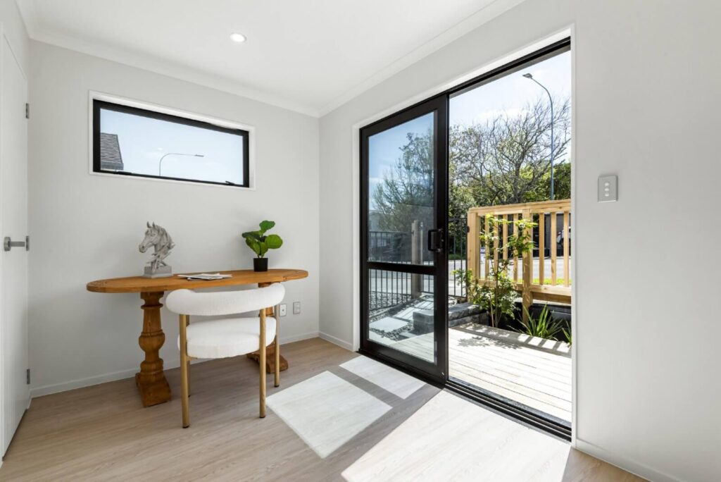 1-99 Tiverton Road New Windosor - Property by Mona Lisa Real Estate (14)